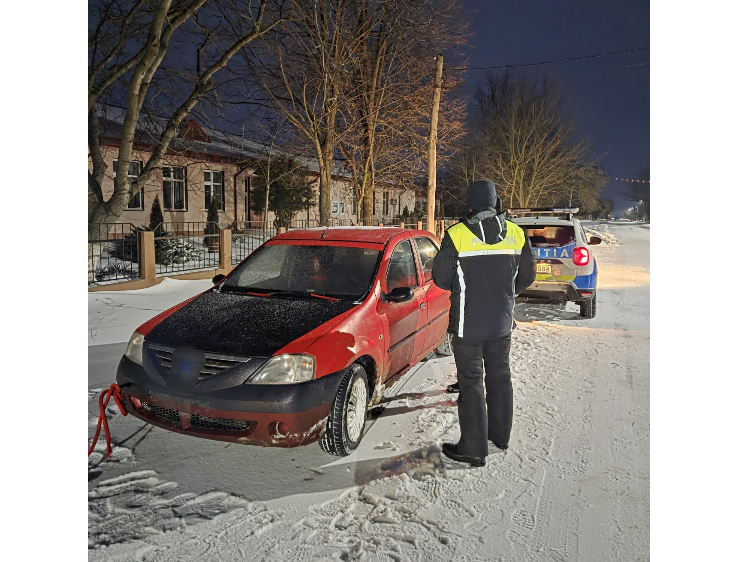 ghinion la ceas de seara tanar prins in trafic fara permis auto la volanul unui autoturism care nu avea nici itp sau rca valabile 6999fe8930f56