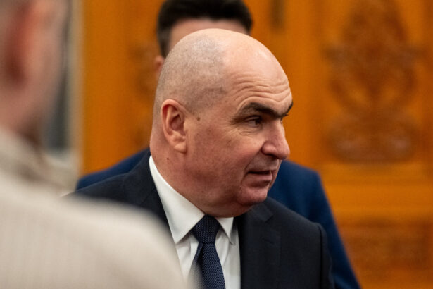 greva de avertisment astazi in peste 1 500 de primarii din romania premierul bolojan intalnire cu edilii la parlament 698accab886ba