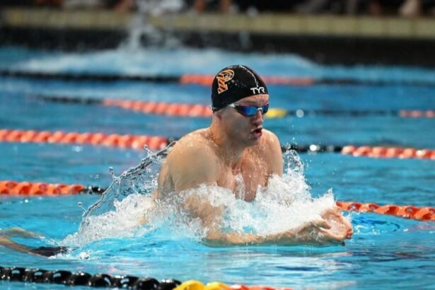 inotatorul constantean patrick dinu straluceste in campionatul universitar american 6981f31420f1f