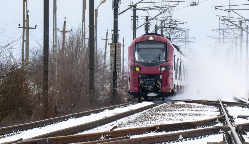 mai multe trenuri din constanta au fost anulate sunt si restrictii de viteza ce spun reprezentantii companiei feroviare 69958f0bab8f3