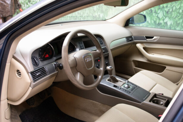 masina de protocol a lui klaus iohannis cand era primar la sibiu a fost scoasa la licitatie care e pretul de pornire 6985d7c33c9a2