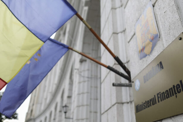 ministerul finantelor a imprumutat luni de la banci aproape 2 miliarde de lei 6989fd43da925