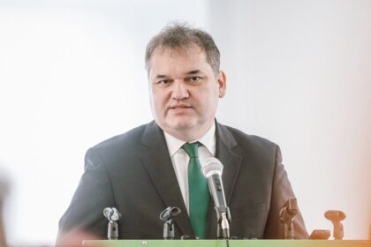 ministrul dezvoltarii pachetele legislative pentru reforma administratiei si pentru relansare economica gata in 10 zile 698b7707d4491