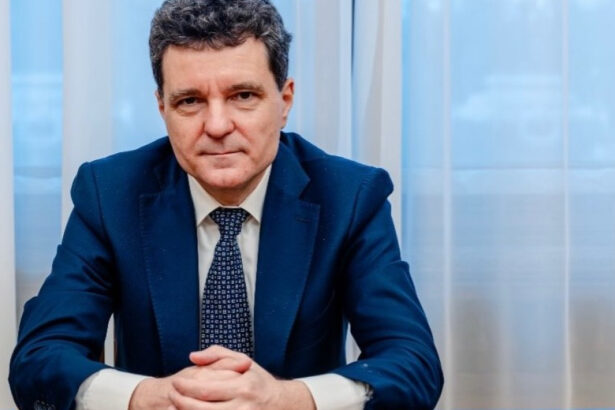 nicusor dan mesaj la coalitia de vointa romania va continua sa ofere tot sprijinul necesar ucrainei pentru a se apara 699ddc5bc1906