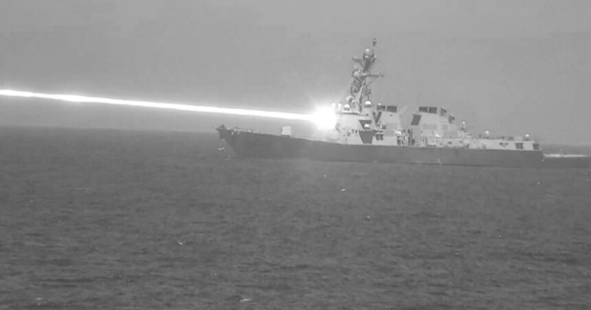 o arma laser experimentala a marinei sua a doborat patru drone in cadrul testului helios 6986053d51768