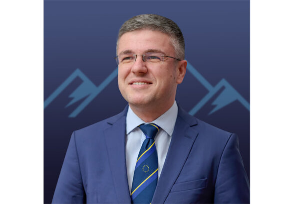 patronii din turism foc si para pe ministrul irineu darau fptr nu reprezinta infractori solicitam scuze public fata de angajatori si salariati 697f05d87e470