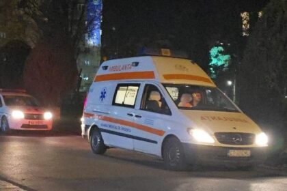 pieton lovit de autoturism in zona cimitirului palas victima a suferit un traumatism cranio cerebral 698626838fffc