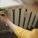 pmb sustine ca bucurestenii fara apa calda si caldura nu platesc agentul termic la pret intreg cum e calculata factura la intretinere 69831f7b527b9