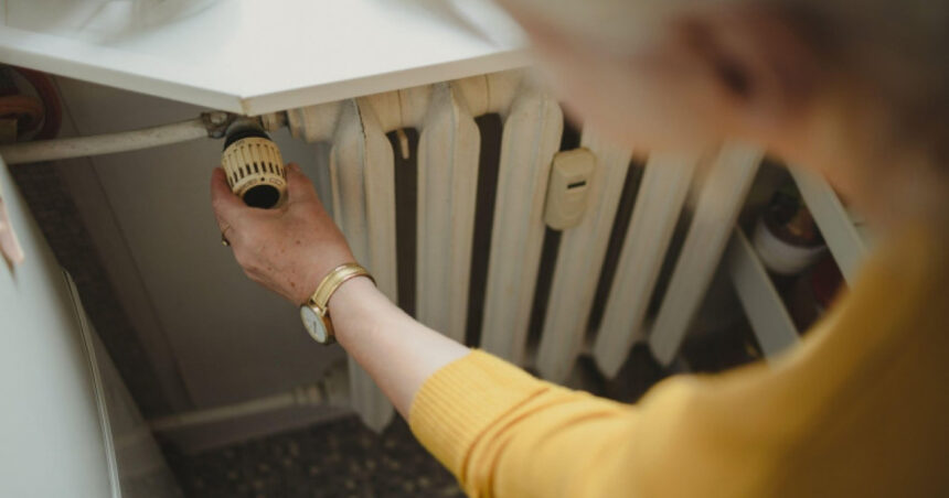 pmb sustine ca bucurestenii fara apa calda si caldura nu platesc agentul termic la pret intreg cum e calculata factura la intretinere 69831f7b527b9