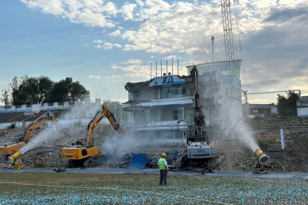 proiectul pentru viitorul stadion gheorghe hagi se modifica care sunt motivele si cand incep lucrarile efectiv 6983fabcbedd3