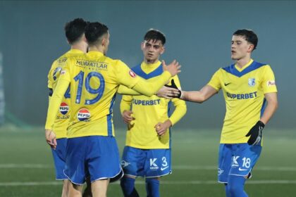 pustii farului au umilit pe cs dinamo dar nu au prins sferturile cupei romaniei 698f6f671fc6b