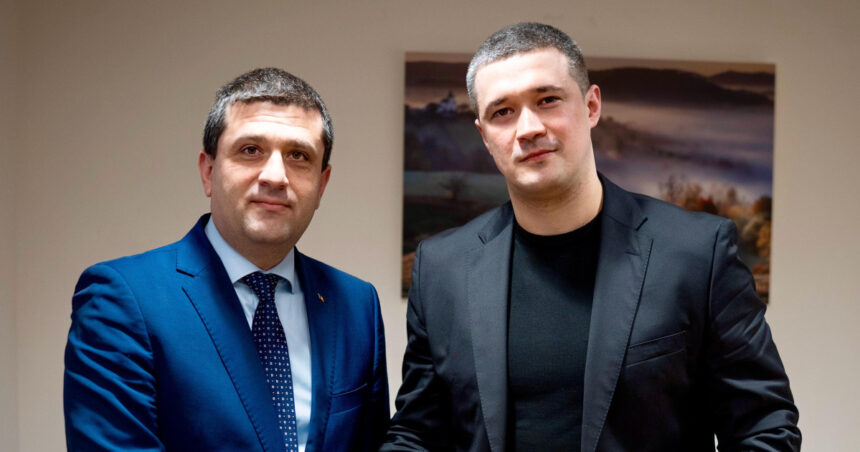 radu miruta s a intalnit cu ministrul ucrainean al apararii sprijinul romaniei pentru ucraina o investitie in securitatea europei 698cc2445bef2