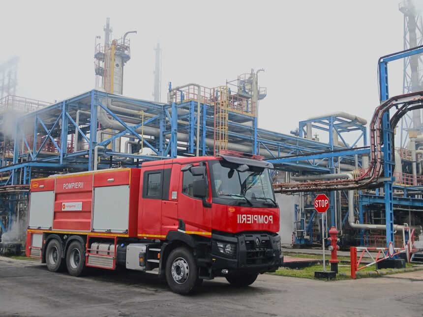 rompetrol rafinare investeste in siguranta autospeciale moderne pentru rafinaria petromidia 6992ec07bf598