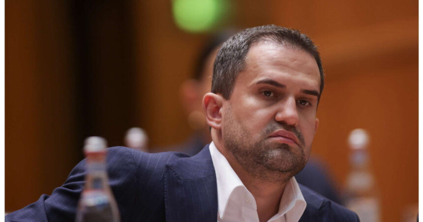 semnele de intrebare din cv ul ministrului transporturilor cum explica ciprian serban faptul ca a fost exmatriculat de la facultate 69a0206e8dbf3