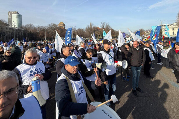 sindicalistii din invatamant anunta doua greve generale acestea ar urma sa aiba loc in perioada examenelor nationale si de bacalaureat 699ff0d508991