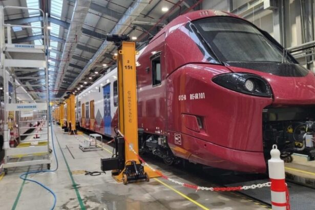 trenuri electrice noi pe ruta bucuresti constanta 6988e7fe2165b