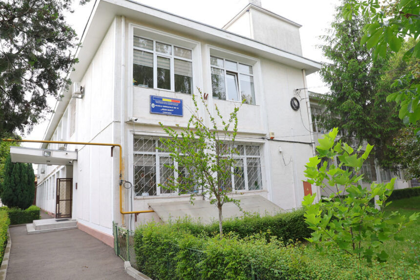 un angajat al scolii gimnaziale nr 18 jean bart constanta face acuzatii ce spune directorul unitatii de invatamant 6996d276381be