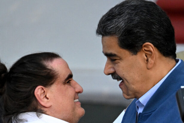 un apropiat al lui maduro a fost arestat in venezuela si este pregatit pentru extradarea in sua 698470f1948c4