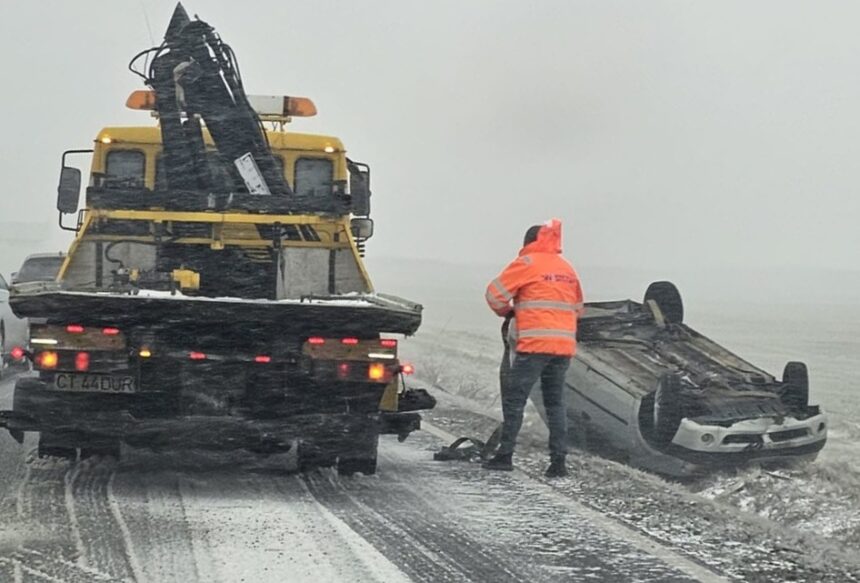 un autoturism s a rasturnat pe dn 22 tulcea constanta 69957da81e6fb