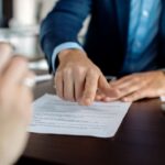 un notar din constanta vrea sa scape de interdictia de a si exercita profesia iata despre cine este vorba si cine va lua decizia finala 698aab18ad9e6