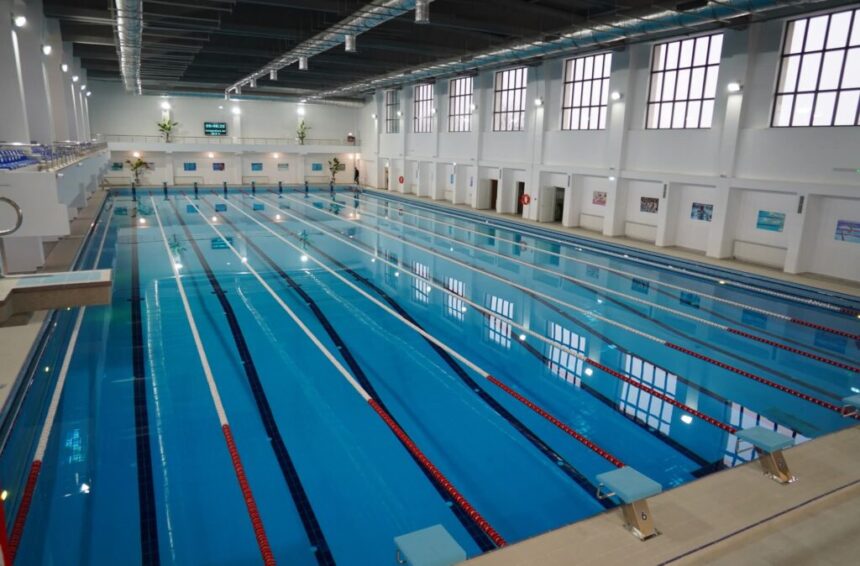 unii pot bazin de inot modernizat la academia navala mircea cel batran 6986ebfd76b57