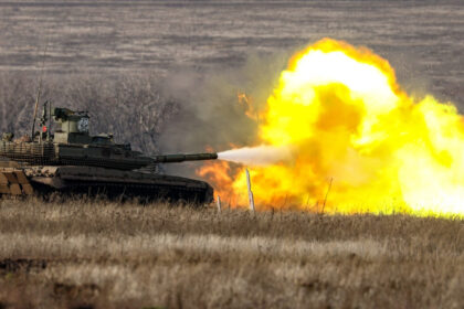 utilizarea masiva a dronelor de catre ucraina pune capat erei diviziilor de tancuri rusesti sfarsitul este ireversibil 698225d2eb0f7