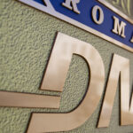 video arhitectul sef de la primaria sectorului 5 acuzat de dna ca a primit 15 000 euro de la un om de afaceri 698713f88a420