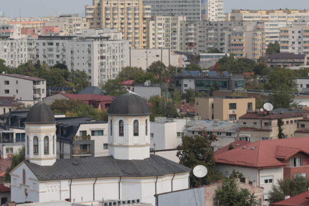 video ciucu propune majorarea chiriilor pentru locuintele de stat din centrul capitalei stau de 30 de ani si nu i a intrebat nimeni nimic 6999bdaecfdb4