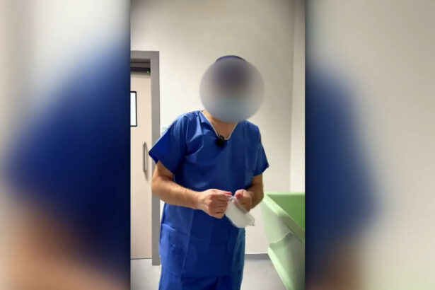video corpul de control verificari la spitalul elias dupa ce un medic s a filmat dupa o operatie la privat in timpul programului de la stat 699c4b90eecd4