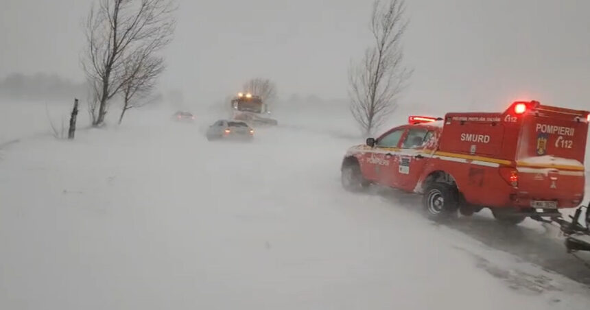 video efectele viscolului in buzau peste 11 000 de consumatori fara curent si 60 de persoane blocate in masini 6996d492330eb