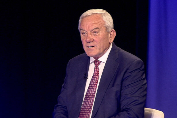 video exclusiv constantin toma nu exclude o alianta psd aur la ce joaca grindeanu spre asta ne indreptam 6988a83a8ac46