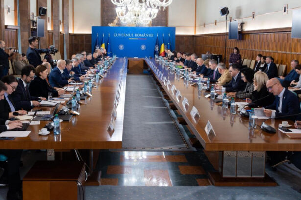 video intalnire intre ilie bolojan sindicate si patronate mediul de afaceri avertizeaza masurile de relansare nu ajung la multe imm uri 6985f022bf1c2