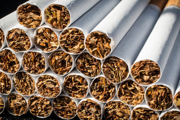 video patru femei prinse in flagrant in capitala cu peste 10 000 de tigarete contrafacute 69888fdb35bae