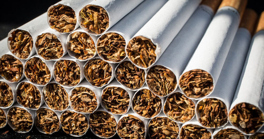 video patru femei prinse in flagrant in capitala cu peste 10 000 de tigarete contrafacute 69888fdb35bae