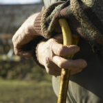 video romania imbatraneste mai accelerat decat restul europei unul dintre motive exodul peste hotare jumatate de comuna e plecata 6999e7d97d9d5