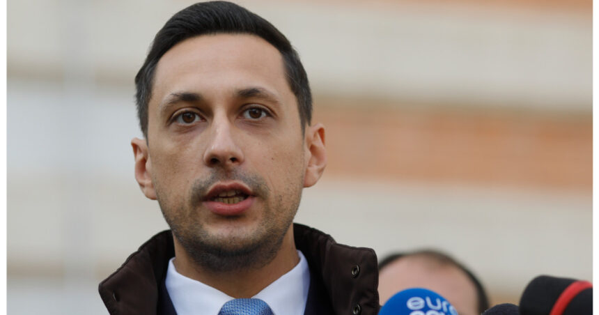 vlad gheorghe consilierul lui bolojan atac la ciolacu pe tema bugetului covrigarul trebuie sa justifice niste miliarde 698f271c78cd5