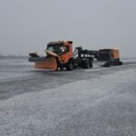 vremea nefavorabila a inchis o pista a aeroportului mihail kogalniceanu situatia completa a traficului la orele 12 00 69998a95ce2f2