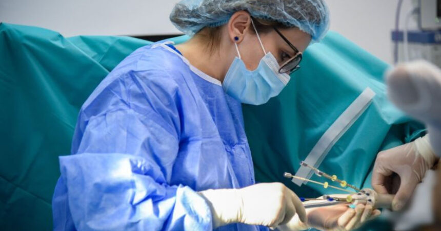 a fost diagnosticata cu o boala grava cand se astepta mai putin cum a fost salvata o tanara 69b7bbcf88904