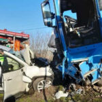 accident grav doua femei au murit si un barbat a fost ranit dupa ce un autoturism si un tir s au ciocnit in judetul braila 69ab07da0e7b3