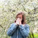 alergiile de primavara simptomele care le deosebesc de raceala ce recomanda medicii alergologi pentru a reduce reactiile sezoniere 69b64e2fd6541