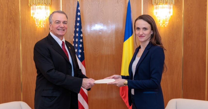 ambasadorul sua in romania intalnire cu ministrul oana toiu administratia trump angajata in securitatea marii negre 69a72bf17f401