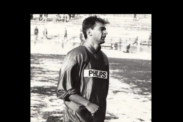 asociatia stelistilor mesaj emotionant dupa decesul lui sorin tufan fost jucator la farul constanta si steaua bucuresti in portul midia fotbalul romanesc este in doliu 69ba98a107064