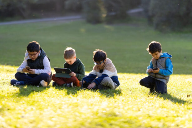 au ales sa riste parlamentul britanic respinge interdictia retelelor sociale pentru copiii sub 16 ani 69afeeea1a1ec