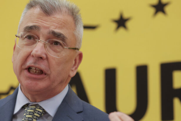 aur critica proiectul de buget propus de guvernul bolojan mincinos de la cap la coada 69b52a5e5196b