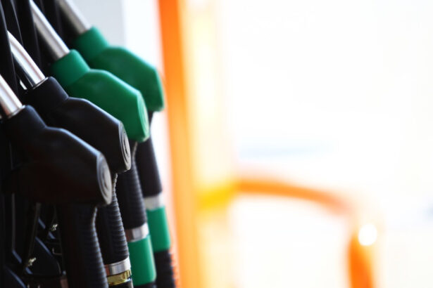 bani pentru carburant si taxa de dezvoltare urbana eliminata in sectorul 4 sprijinul de 600 de lei va fi acordat in trei transe 69c429774b5e4