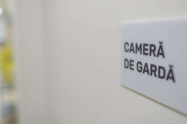 barbatul care a lovit in anul 2022 un medic care era de garda la spitalul din fetesti a fost condamnat la inchisoare 69a968fcf39ef