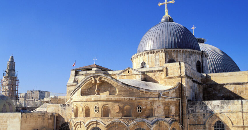 biserica sfantului mormant din ierusalim inchisa din motive de securitate slujbele continua in regim restrans 69bd562beddb4