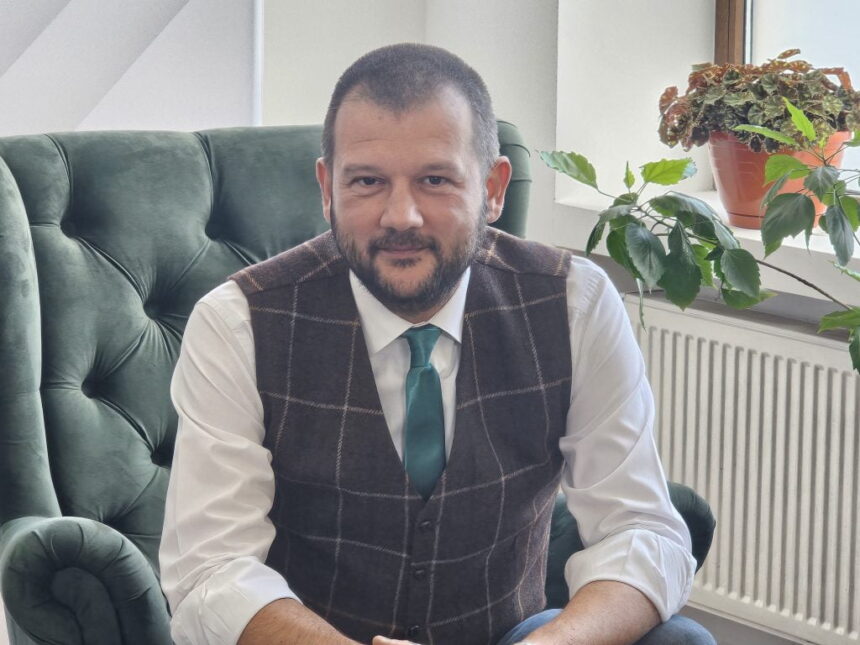 bogdan bola este din nou managerul spitalului orasenesc harsova mi am si asumat faptul ca o revenire a mea inseamna niste asteptari 69aaaa949a599