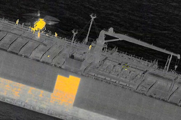 capitanul unei nave din flota fantoma a rusiei retinut in suedia 69b7b846476fe