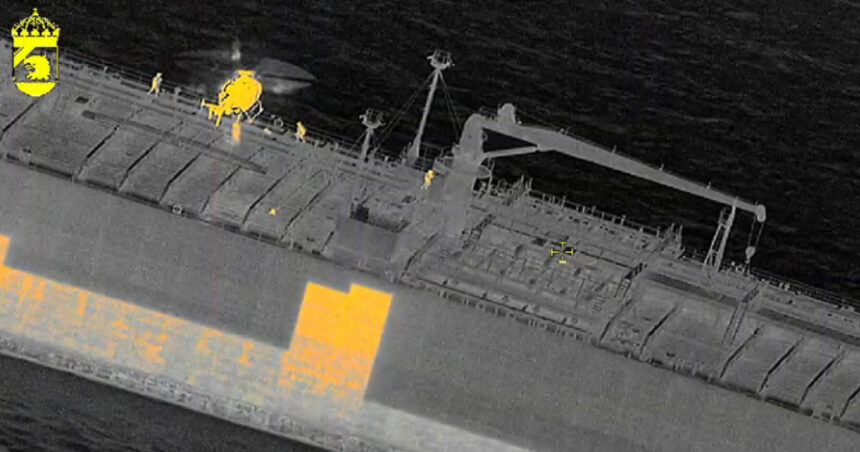 capitanul unei nave din flota fantoma a rusiei retinut in suedia 69b7b846476fe